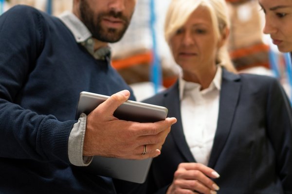 De la marchandise à la liquidité : réinventez votre financement de stocks.